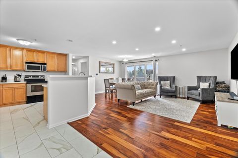 Tiny photo for 714 W 63rd Street #202, Westmont, IL 60559 (MLS # 12489939)