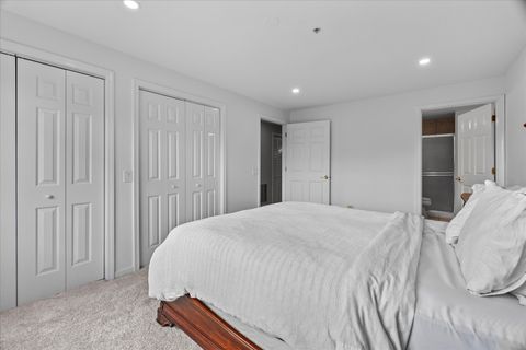 Tiny photo for 714 W 63rd Street #202, Westmont, IL 60559 (MLS # 12489939)