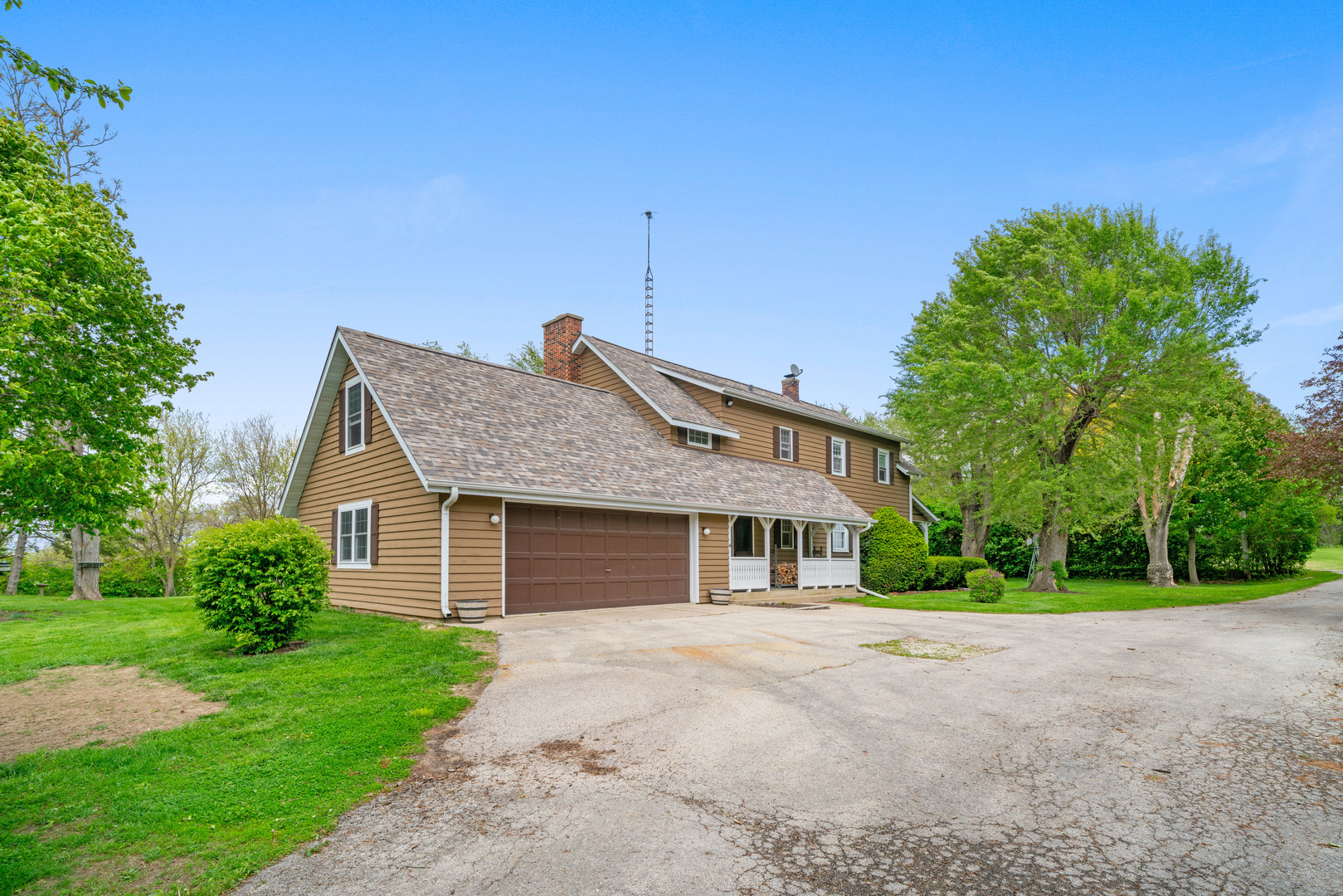 1977 County Line Road