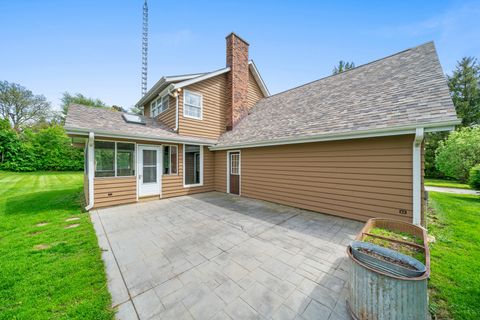 Tiny photo for 1977 County Line Road, Sandwich, IL 60548 (MLS # 12638283)