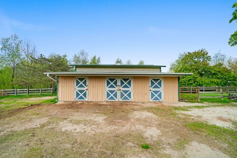 Tiny photo for 1977 County Line Road, Sandwich, IL 60548 (MLS # 12638283)