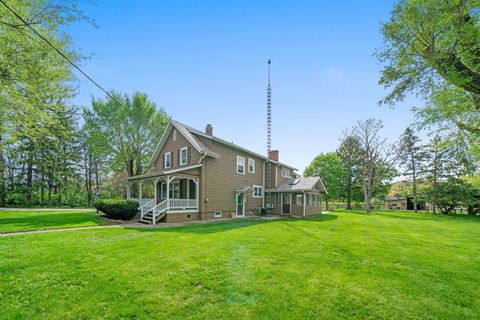 Tiny photo for 1977 County Line Road, Sandwich, IL 60548 (MLS # 12638283)