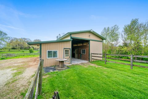 Tiny photo for 1977 County Line Road, Sandwich, IL 60548 (MLS # 12638283)