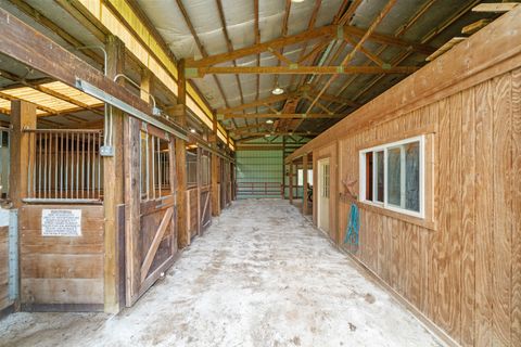 Tiny photo for 1977 County Line Road, Sandwich, IL 60548 (MLS # 12638283)