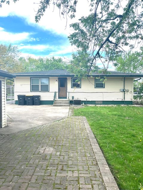 Tiny photo for 2843 193rd Street, Lansing, IL 60438 (MLS # 12548326)