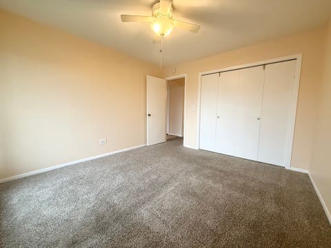 Tiny photo for 200 S Waters Edge Drive #202, Glendale Heights, IL 60139 (MLS # 12695164)
