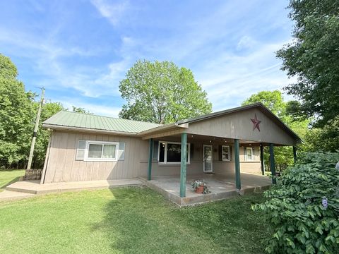 Tiny photo for 106 Il Route 1 N, Cave In Rock, IL 62919 (MLS # 12629945)