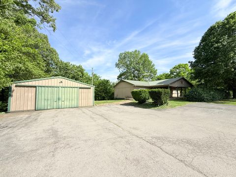 Photo of 106 Il Route 1 N, Cave In Rock, IL 62919 (MLS # 12629945)
