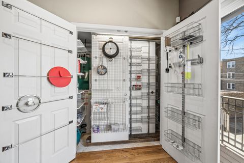 Tiny photo for 420 Pennsylvania Way, Oak Park, IL 60302 (MLS # 12578895)