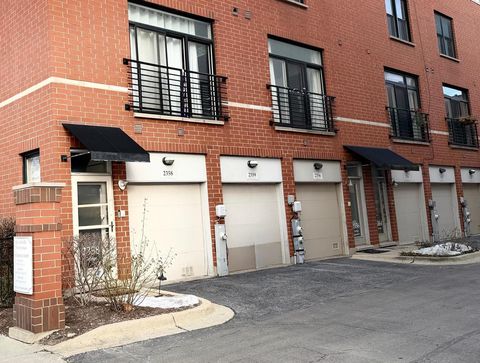 2350 W GEORGE Street 2350 Chicago IL 60618