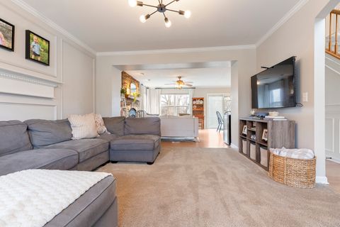 Tiny photo for 441 Bald Eagle Court, Grayslake, IL 60030 (MLS # 12572325)