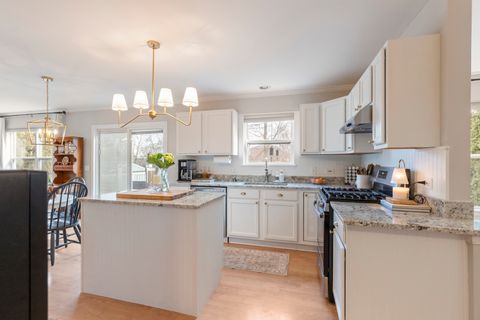 Tiny photo for 441 Bald Eagle Court, Grayslake, IL 60030 (MLS # 12572325)