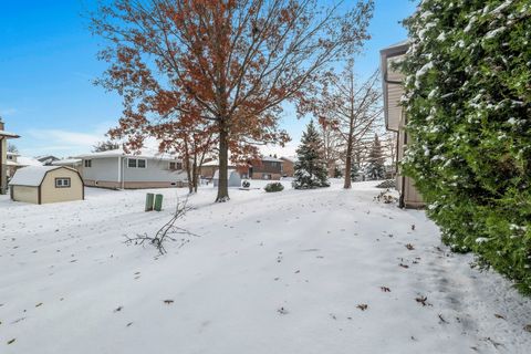 Tiny photo for 66 Timberline Drive, Lemont, IL 60439 (MLS # 12525578)