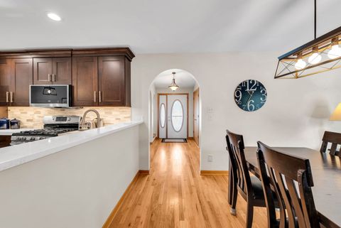 Tiny photo for 66 Timberline Drive, Lemont, IL 60439 (MLS # 12525578)