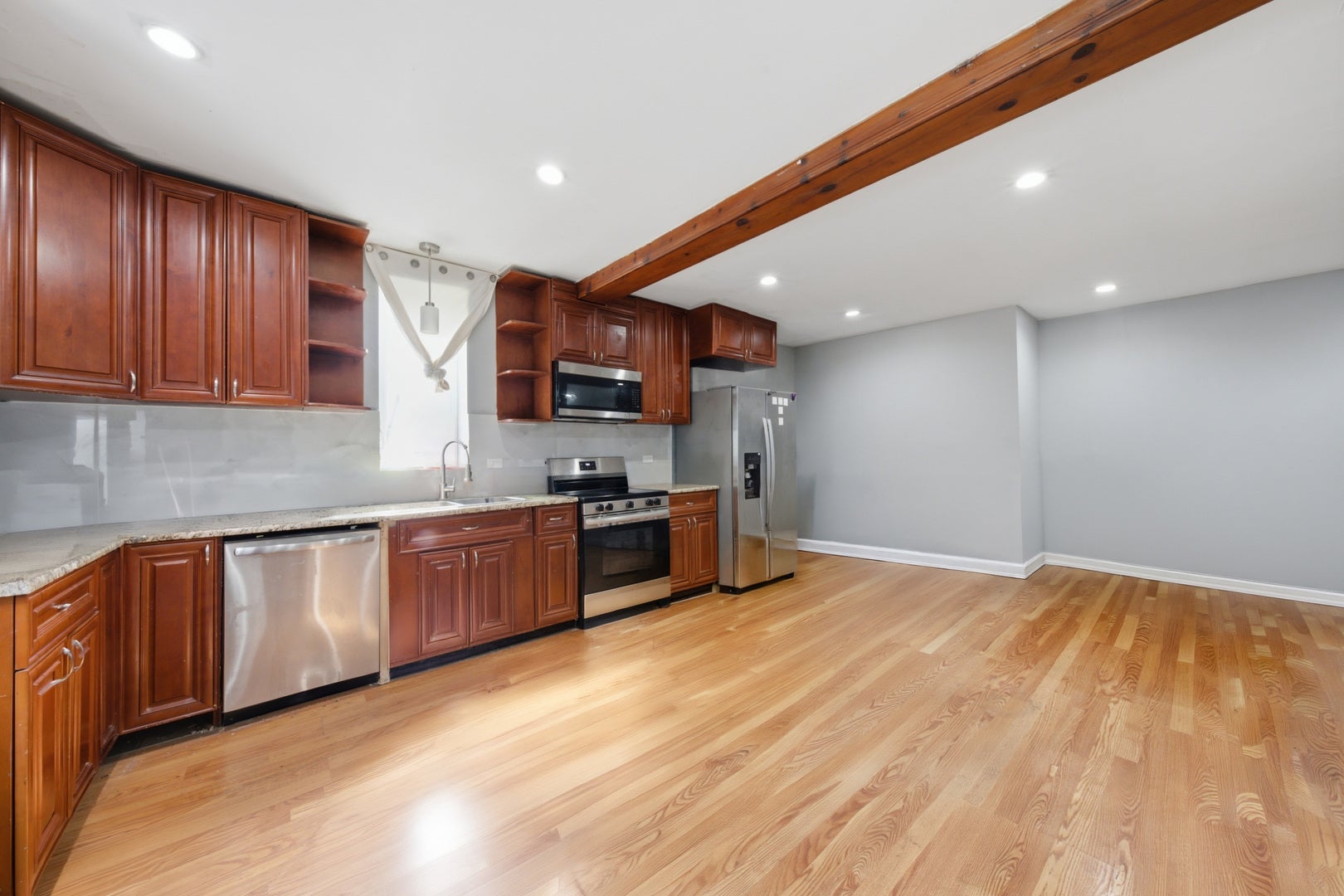 4915 W 30th Street