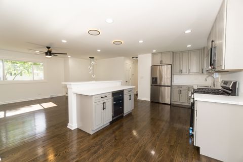 Tiny photo for 110 S Evergreen Avenue, Addison, IL 60101 (MLS # 12375593)