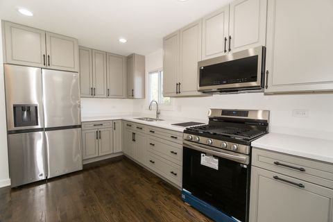 Tiny photo for 110 S Evergreen Avenue, Addison, IL 60101 (MLS # 12375593)