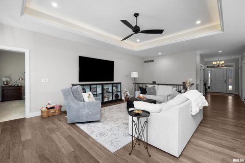 Tiny photo for 4345 PRESTWICK Court, Bettendorf, IA 52722 (MLS # QC4269093)