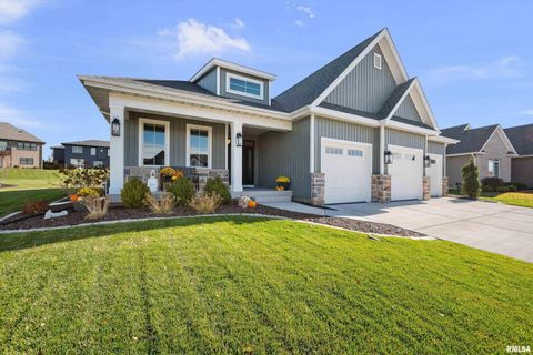 Tiny photo for 4345 PRESTWICK Court, Bettendorf, IA 52722 (MLS # QC4269093)