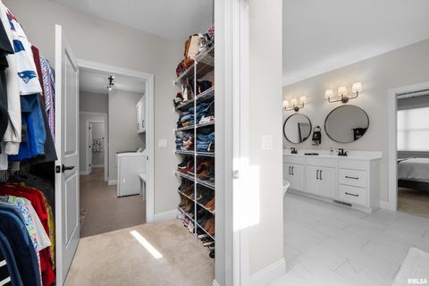 Tiny photo for 4345 PRESTWICK Court, Bettendorf, IA 52722 (MLS # QC4269093)