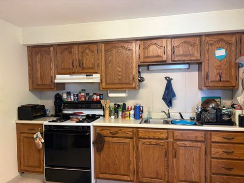 Tiny photo for 1614 Pine Street, Murphysboro, IL 62966 (MLS # 12643044)