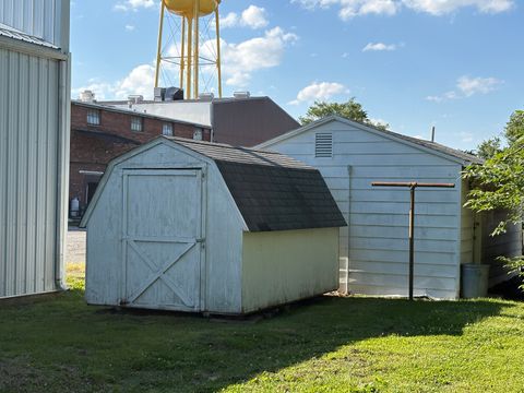 Tiny photo for 1614 Pine Street, Murphysboro, IL 62966 (MLS # 12643044)