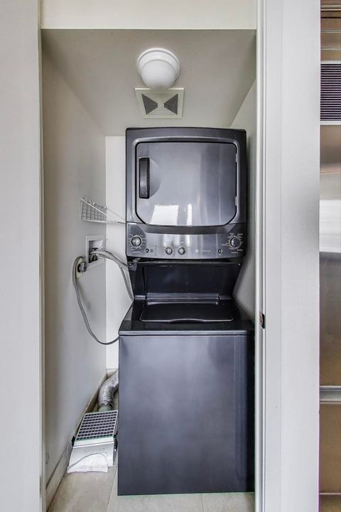 Tiny photo for 111 E Chestnut Street #48J, Chicago, IL 60611 (MLS # 12481195)