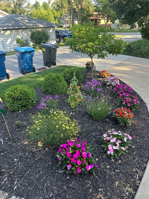 Tiny photo for 623 Franklin Street, Downers Grove, IL 60515 (MLS # 12554468)