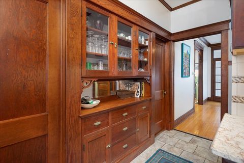 Tiny photo for 623 Franklin Street, Downers Grove, IL 60515 (MLS # 12554468)