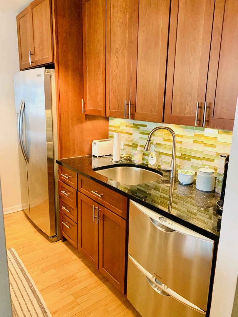 535 N Michigan Avenue 812