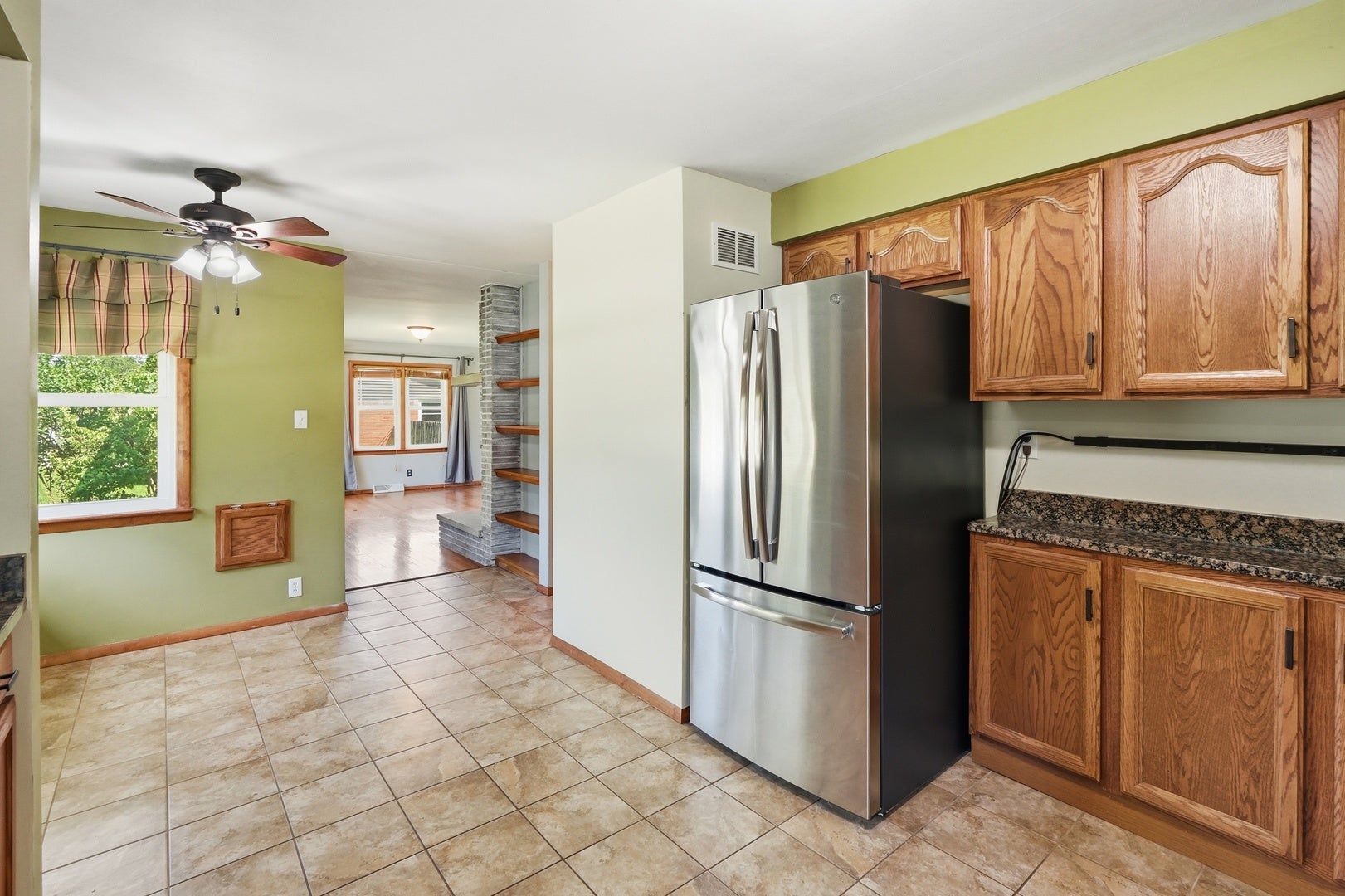 370 Oakwood Drive