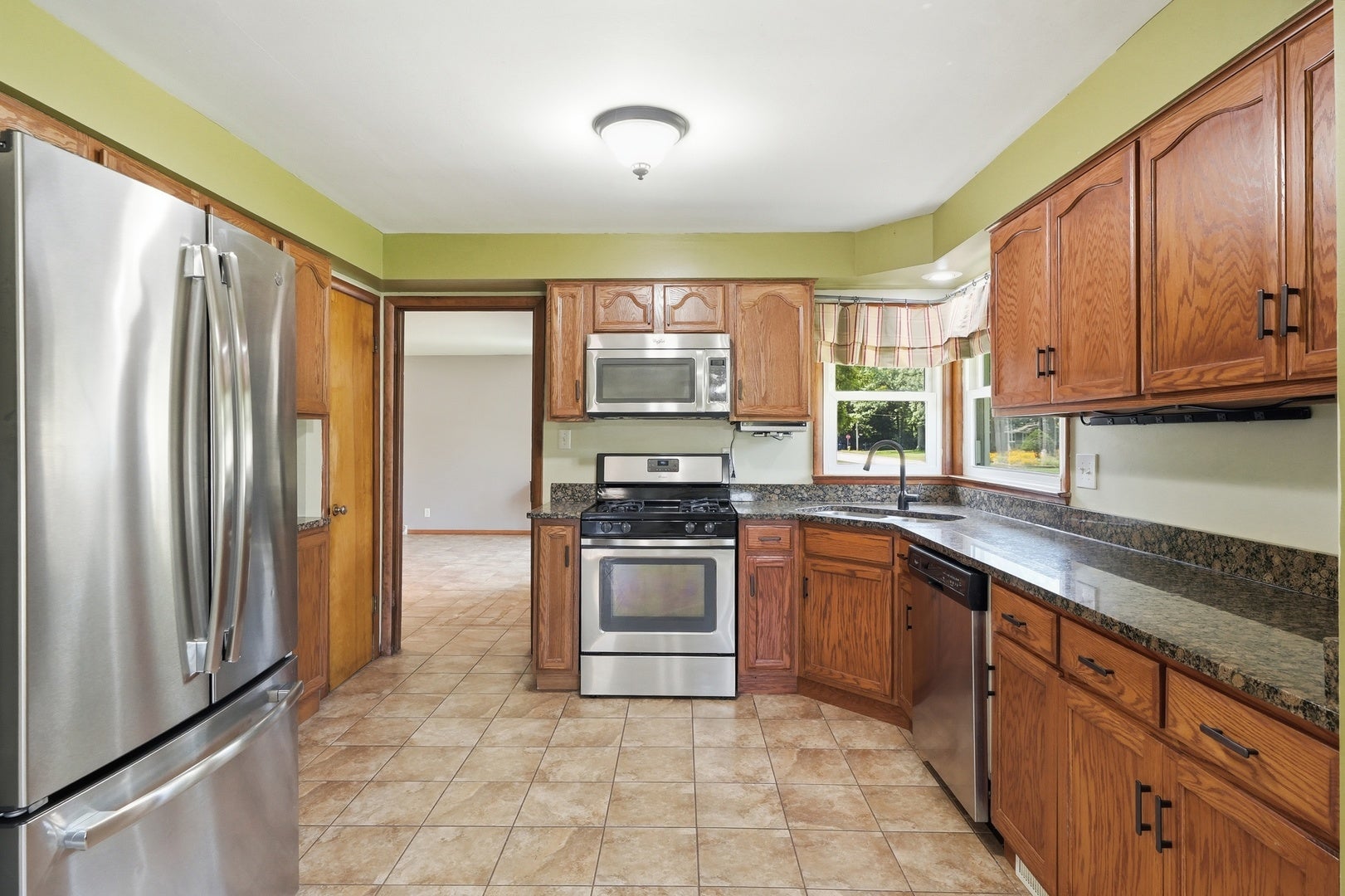 370 Oakwood Drive