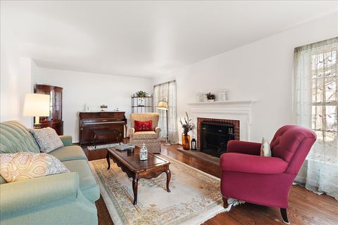 Tiny photo for 809 Elm Street, Flossmoor, IL 60422 (MLS # 12562291)