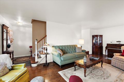 Tiny photo for 809 Elm Street, Flossmoor, IL 60422 (MLS # 12562291)