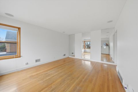Tiny photo for 7720 S Kolmar Avenue, Chicago, IL 60652 (MLS # 12603992)