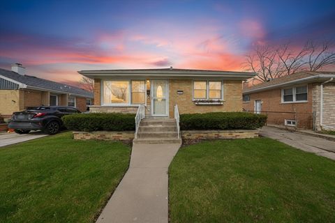 Tiny photo for 7720 S Kolmar Avenue, Chicago, IL 60652 (MLS # 12603992)