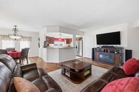 Tiny photo for Elk Grove Village, IL 60007 (MLS # 12596177)