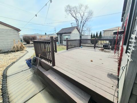 Tiny photo for 7807 Parkside Avenue, Burbank, IL 60459 (MLS # 12642679)