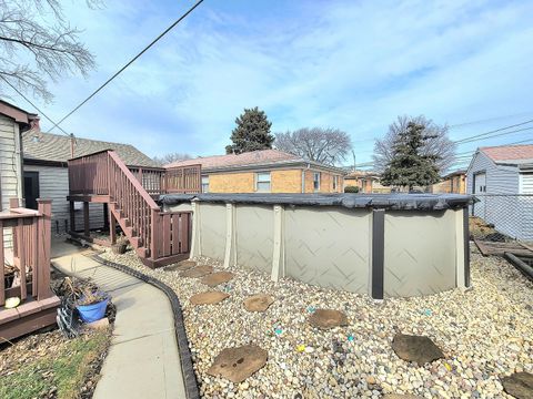 Tiny photo for 7807 Parkside Avenue, Burbank, IL 60459 (MLS # 12642679)