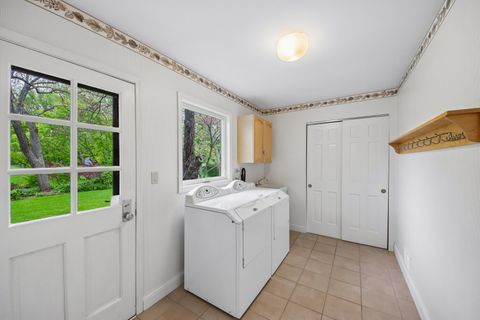 Tiny photo for 1152 Terre Drive, Libertyville, IL 60048 (MLS # 12676640)