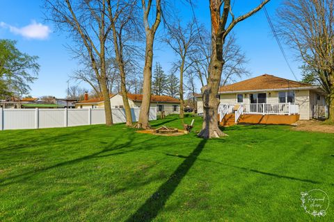 Tiny photo for 175 N Elm Street, Herscher, IL 60941 (MLS # 12619264)