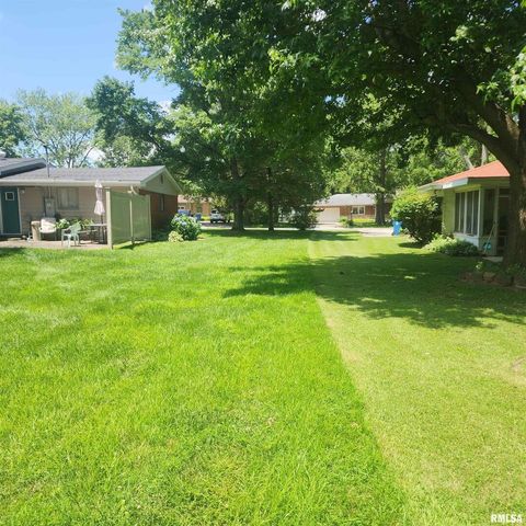 Tiny photo for 10 HOMESTEAD Drive, Mt Vernon, IL 62864 (MLS # EB458517)