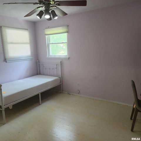 Tiny photo for 10 HOMESTEAD Drive, Mt Vernon, IL 62864 (MLS # EB458517)