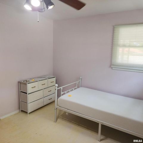 Tiny photo for 10 HOMESTEAD Drive, Mt Vernon, IL 62864 (MLS # EB458517)