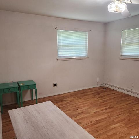 Tiny photo for 10 HOMESTEAD Drive, Mt Vernon, IL 62864 (MLS # EB458517)