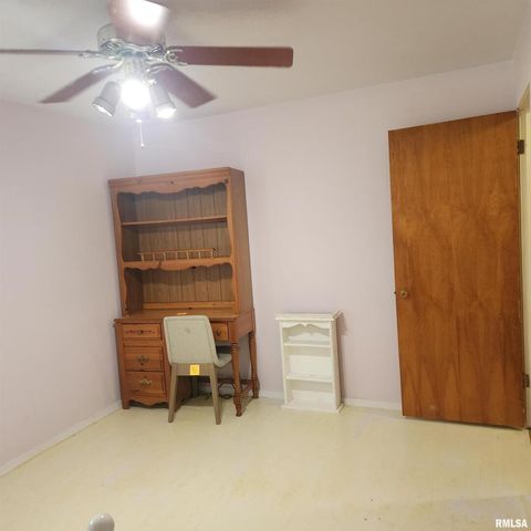 Tiny photo for 10 HOMESTEAD Drive, Mt Vernon, IL 62864 (MLS # EB458517)