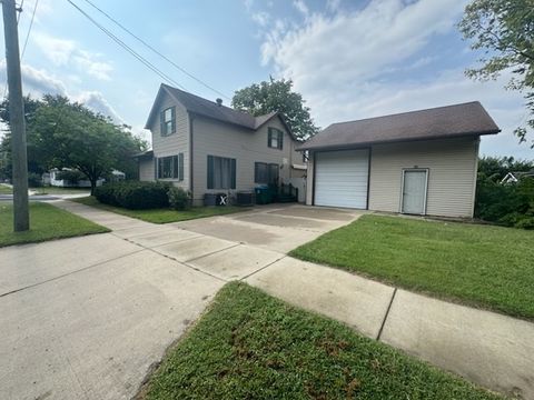 Tiny photo for 217 3rd Avenue, Rock Falls, IL 61071 (MLS # 12463071)
