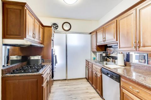 Tiny photo for 5555 S Everett Avenue #E10, Chicago, IL 60637 (MLS # 12591568)