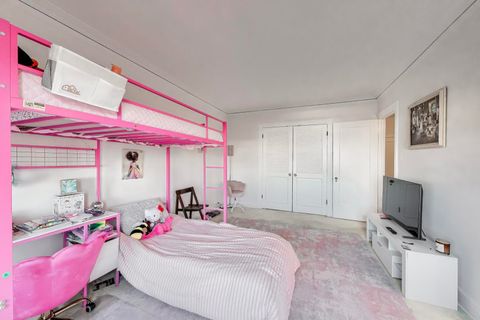 Tiny photo for 5555 S Everett Avenue #E10, Chicago, IL 60637 (MLS # 12591568)