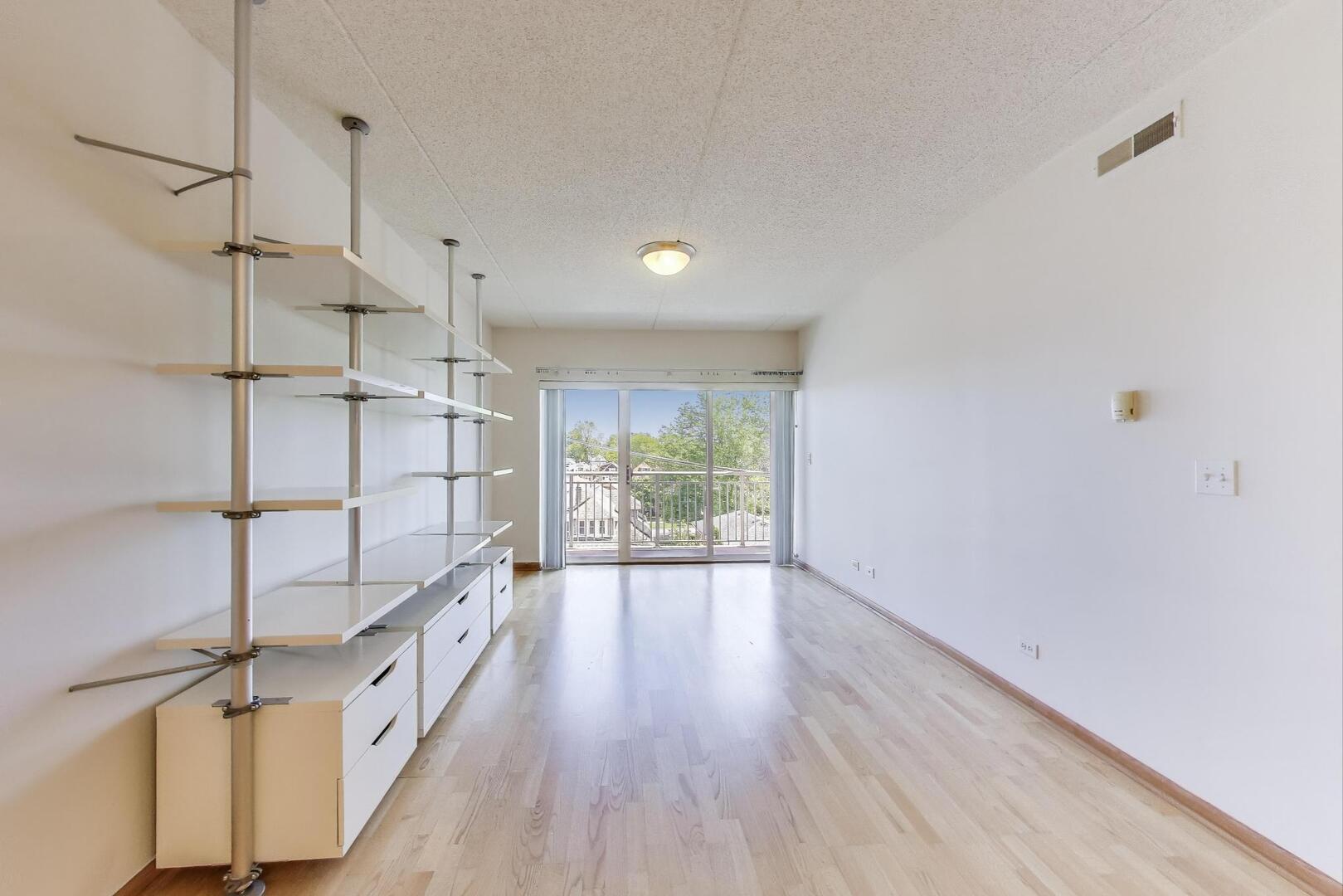 6560 W Diversey Avenue 412D